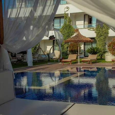 Otel Palmonte & 3*
