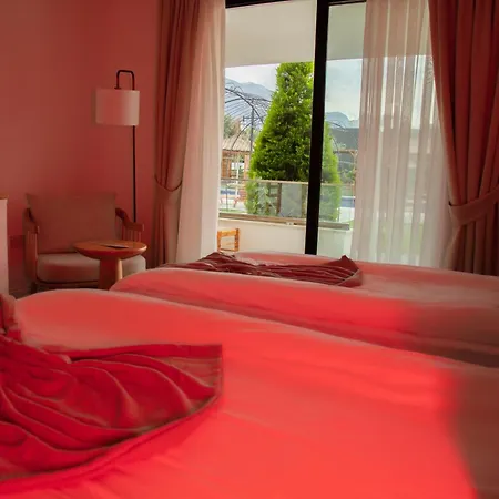 Palmonte & Hotel 3*