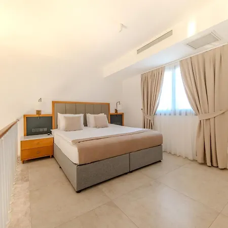 Palmonte & Hotel Karavas (Northern Cyprus)