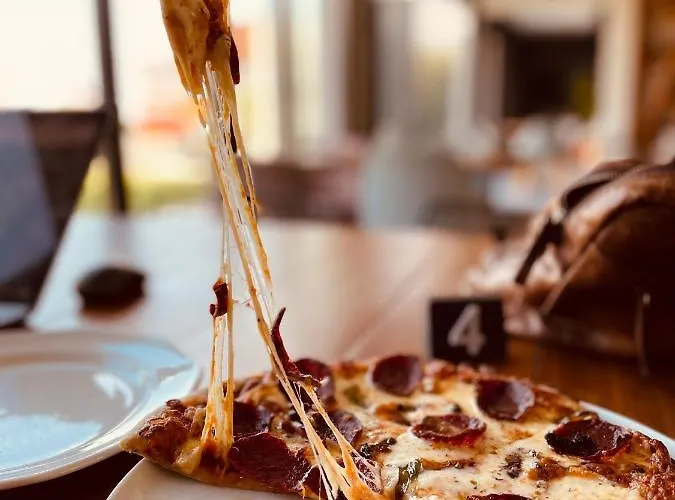 Palmonte & ホテル Karavas